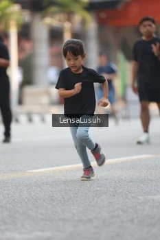 Runner Photo 4786657