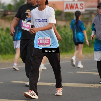 Runner Photo 4787104