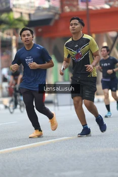 Runner Photo 4787141
