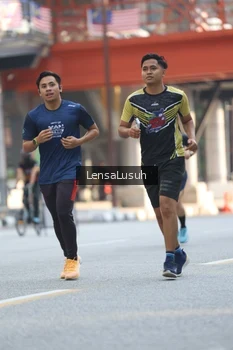 Runner Photo 4787287