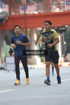 Runner Photo 4787299