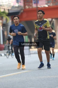 Runner Photo 4787381