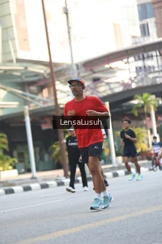 Runner Photo 4787574