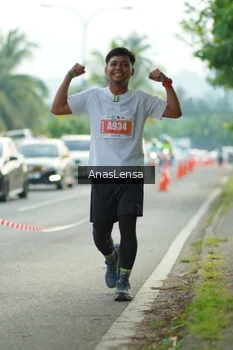 Runner Photo 4787756