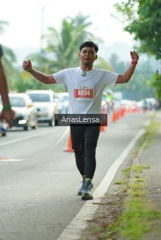Runner Photo 4787759