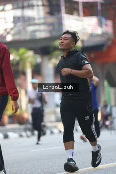 Runner Photo 4787875