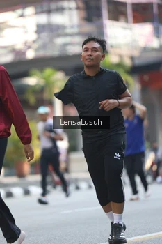 Runner Photo 4787951