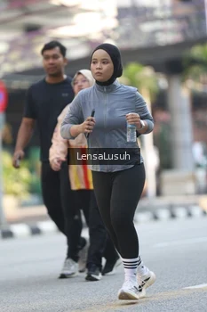 Runner Photo 4788396