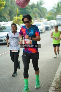Runner Photo 4788535