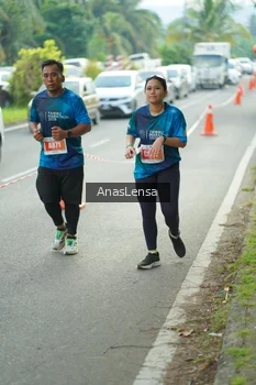 Runner Photo 4788700