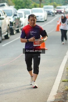 Runner Photo 4789088