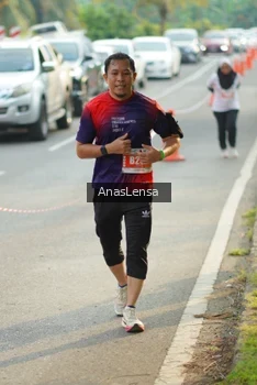 Runner Photo 4789113