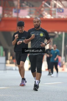 Runner Photo 4789338