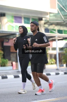 Runner Photo 4789711