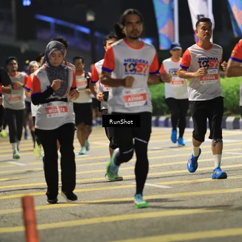 Runner Photo 4790515
