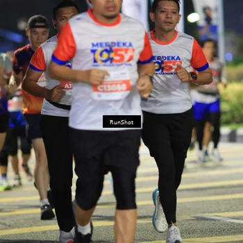 Runner Photo 4790665