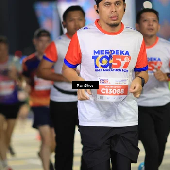 Runner Photo 4790674