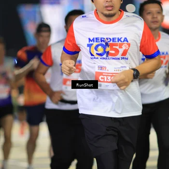 Runner Photo 4790681