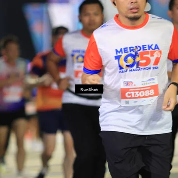 Runner Photo 4790696
