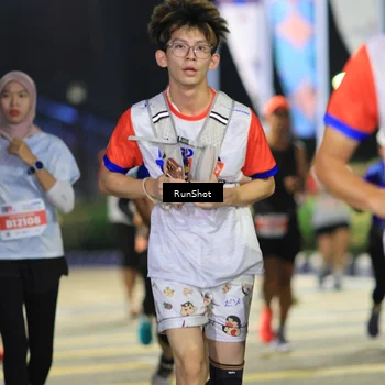 Runner Photo 4790743
