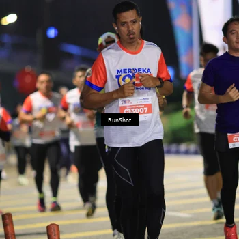 Runner Photo 4790748