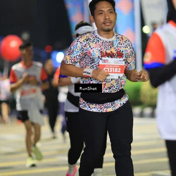 Runner Photo 4790848