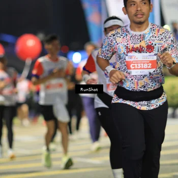 Runner Photo 4790864
