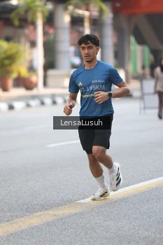 Runner Photo 4790887