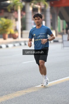Runner Photo 4790888
