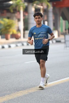 Runner Photo 4790905
