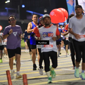 Runner Photo 4790947