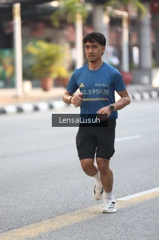 Runner Photo 4790949