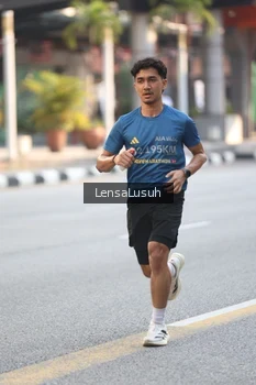 Runner Photo 4790955