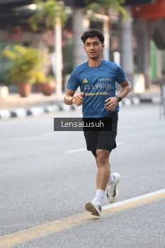 Runner Photo 4790977
