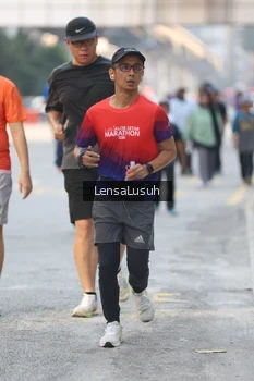 Runner Photo 4791420