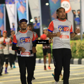 Runner Photo 4791606