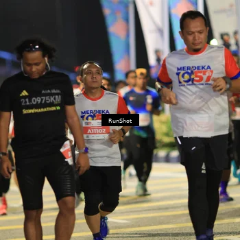 Runner Photo 4791713