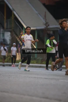 Runner Photo 4792072