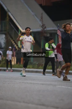 Runner Photo 4792075