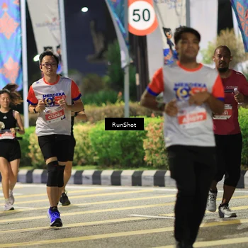Runner Photo 4792267
