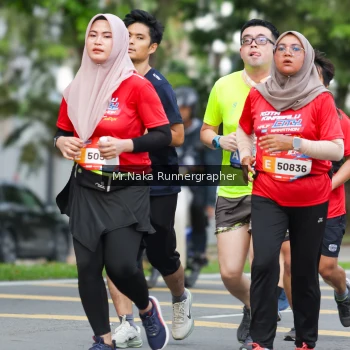 Runner Photo 47923