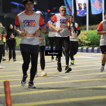 Runner Photo 4792384