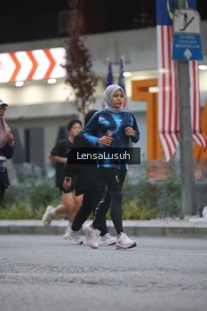 Runner Photo 4793475