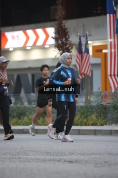 Runner Photo 4793635