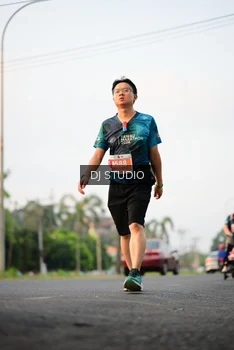 Runner Photo 4793813