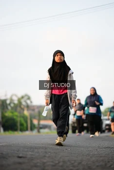 Runner Photo 4793815