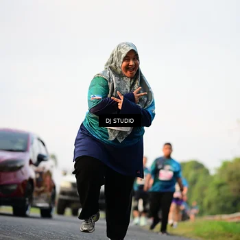 Runner Photo 4794373