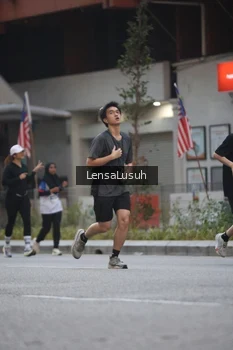 Runner Photo 4794459