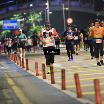 Runner Photo 4794465