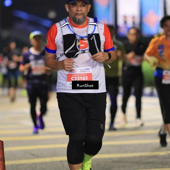 Runner Photo 4794674